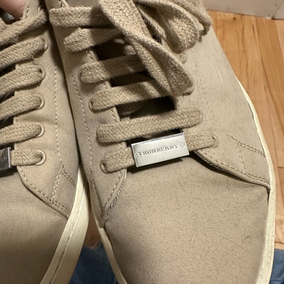 Burberry women’s sneakers - Picture 11 of 11